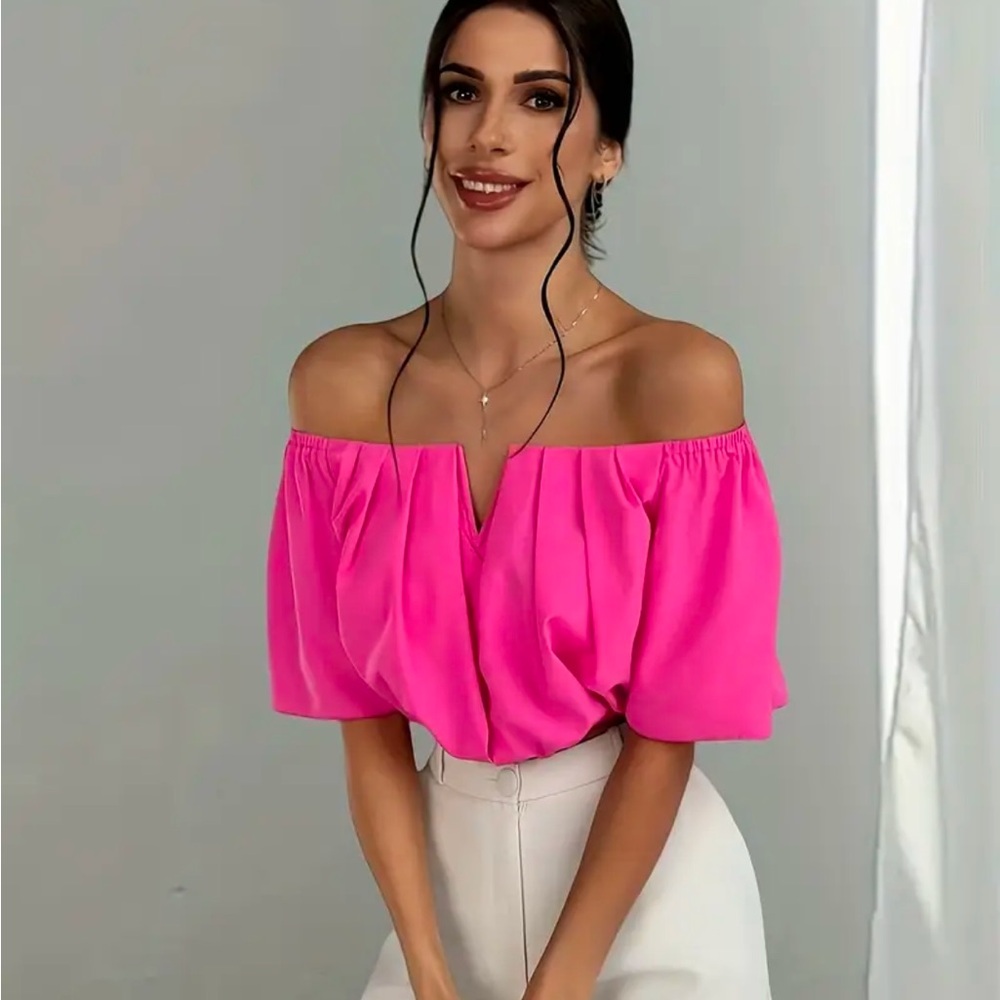 Off shoulder cropped blouse